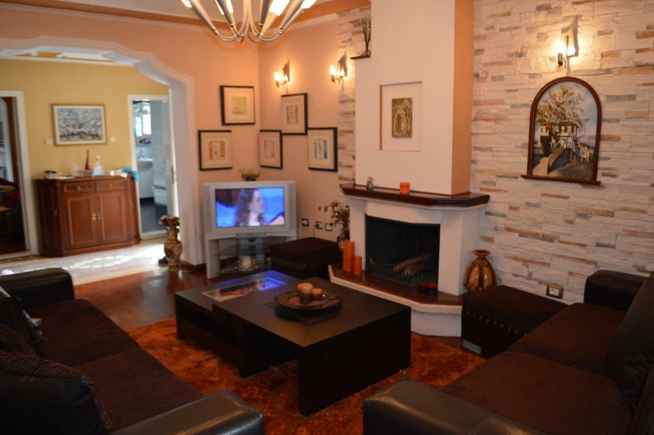 Vila Ss Kekezi Villa Gjirokastër Exterior foto